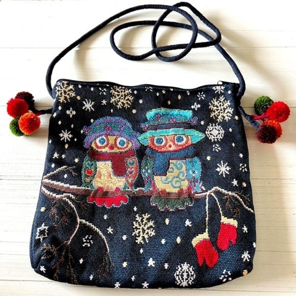 Adorable tapestry owl crossbody purse bag w/poms blue/black red green winter ❄️